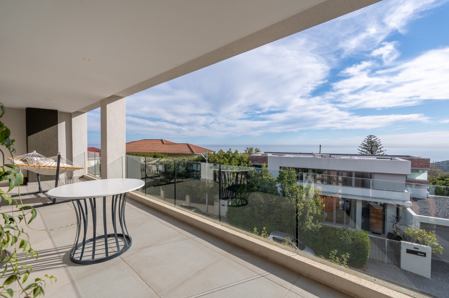 To Let 4 Bedroom Property for Rent in Camps Bay Western Cape